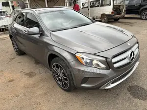 Mercedes-Benz GLA 250 2015 Gray