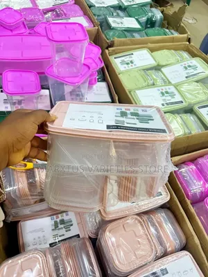17 PCS Sets Plastic Containers