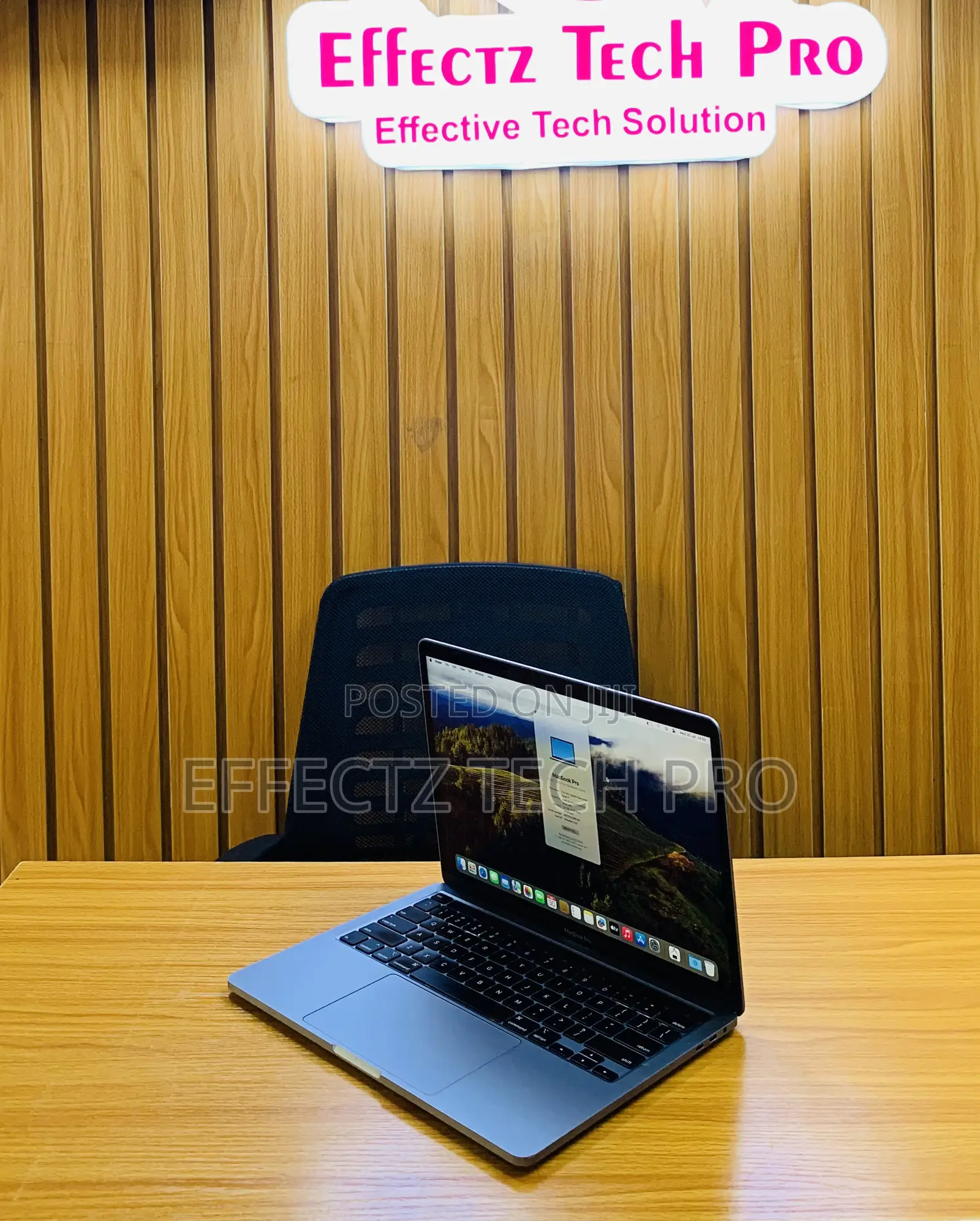 Laptop Apple MacBook Pro 2020 32GB Intel Core i7 SSD 512GB