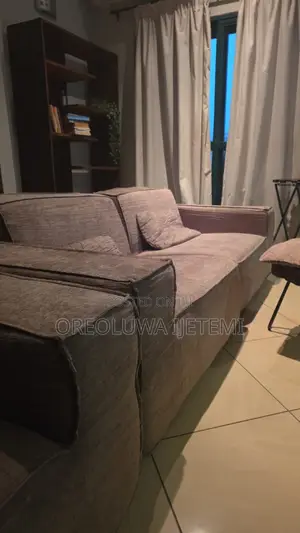 Preminum Couch
