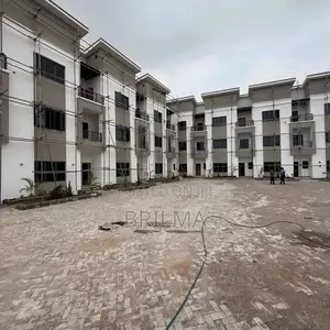 4bdrm Duplex in Jahi for sale