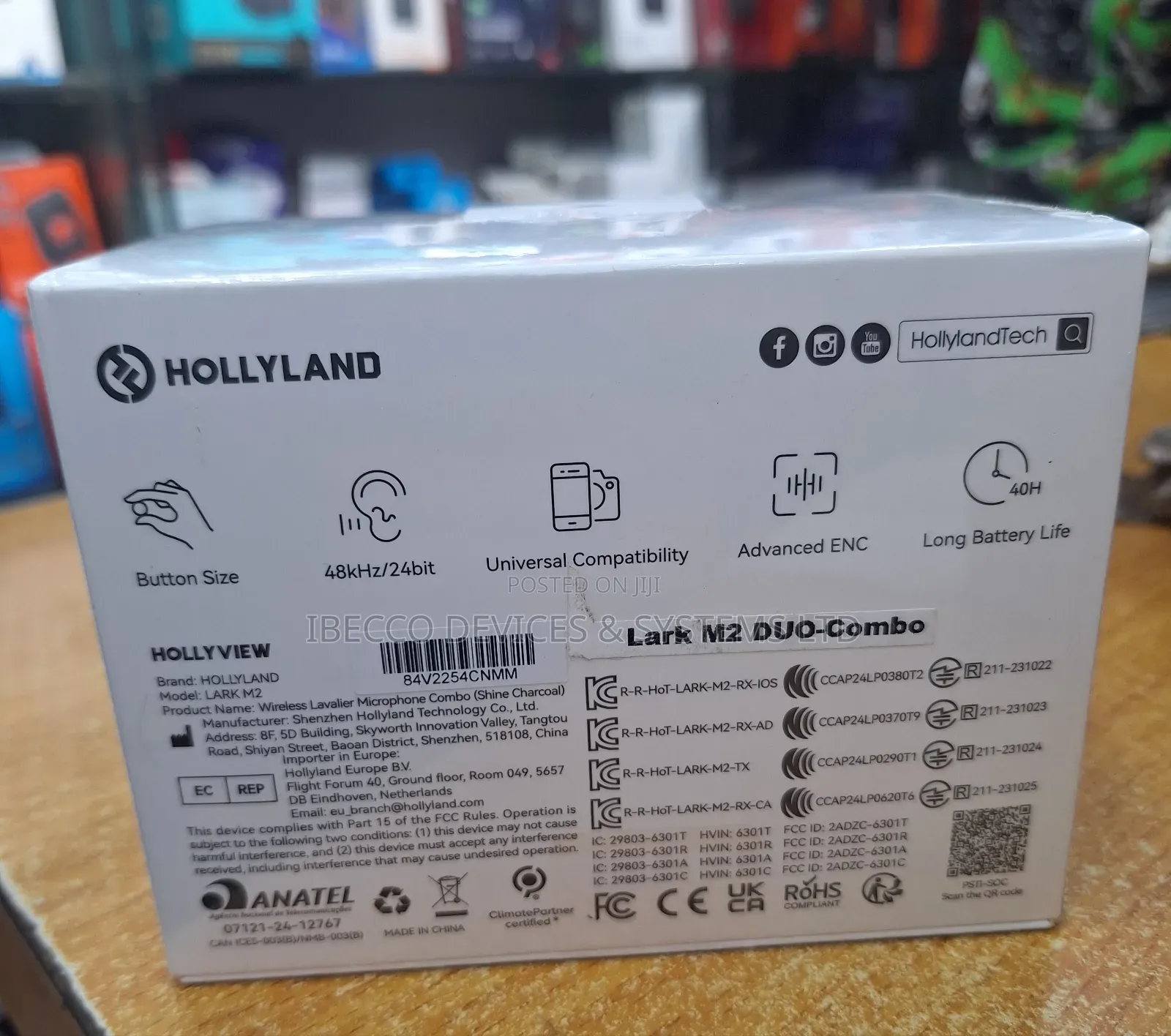 Hollyland Lark M2 Wireless Lavalier Microphone
