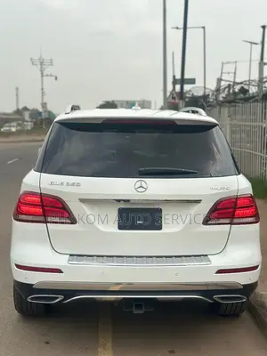 Mercedes-Benz GLE-Class GLE 350 2018 White