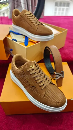 Top Quality  Cow Leather Luxury Louis Vuitton Original Sneakers