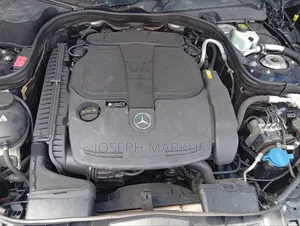 Mercedes-Benz E350 2014 Blue