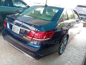 Mercedes-Benz E350 2014 Blue