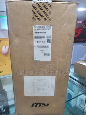 New Laptop MSI Raider GE78 32GB Intel Core i9 SSD 1T