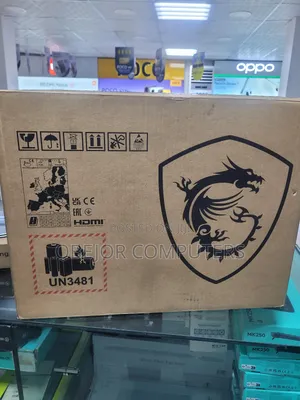 New Laptop MSI Raider GE78 32GB Intel Core i9 SSD 1T