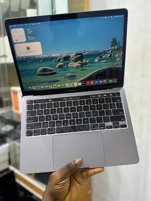 Laptop Apple MacBook Pro 2020 16GB Intel Core i7 SSD 512GB