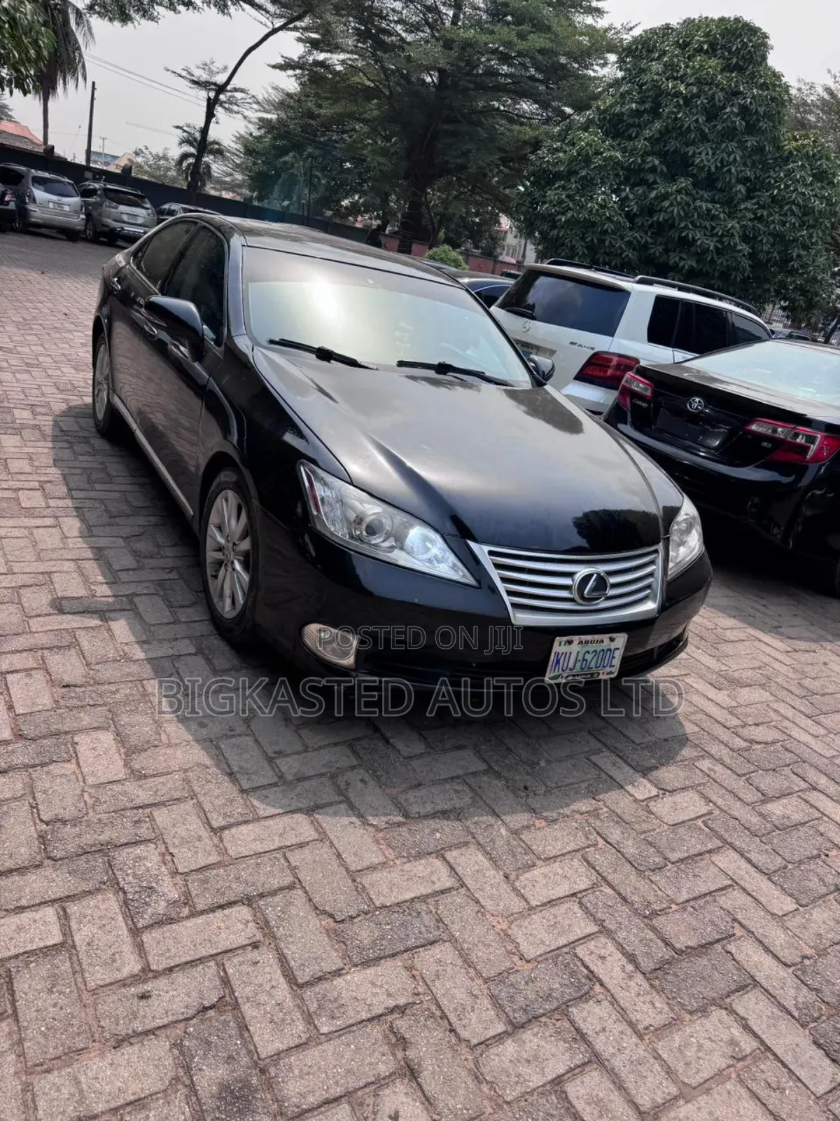 Lexus ES 350 2011 Black