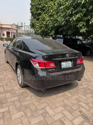 Lexus ES 350 2011 Black