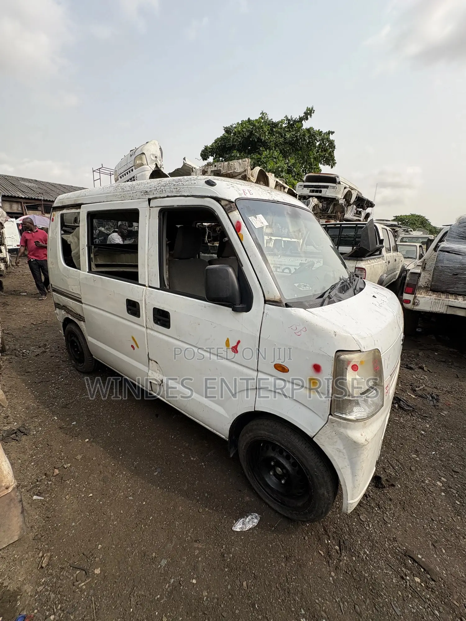 Suzuki Every 2012 White