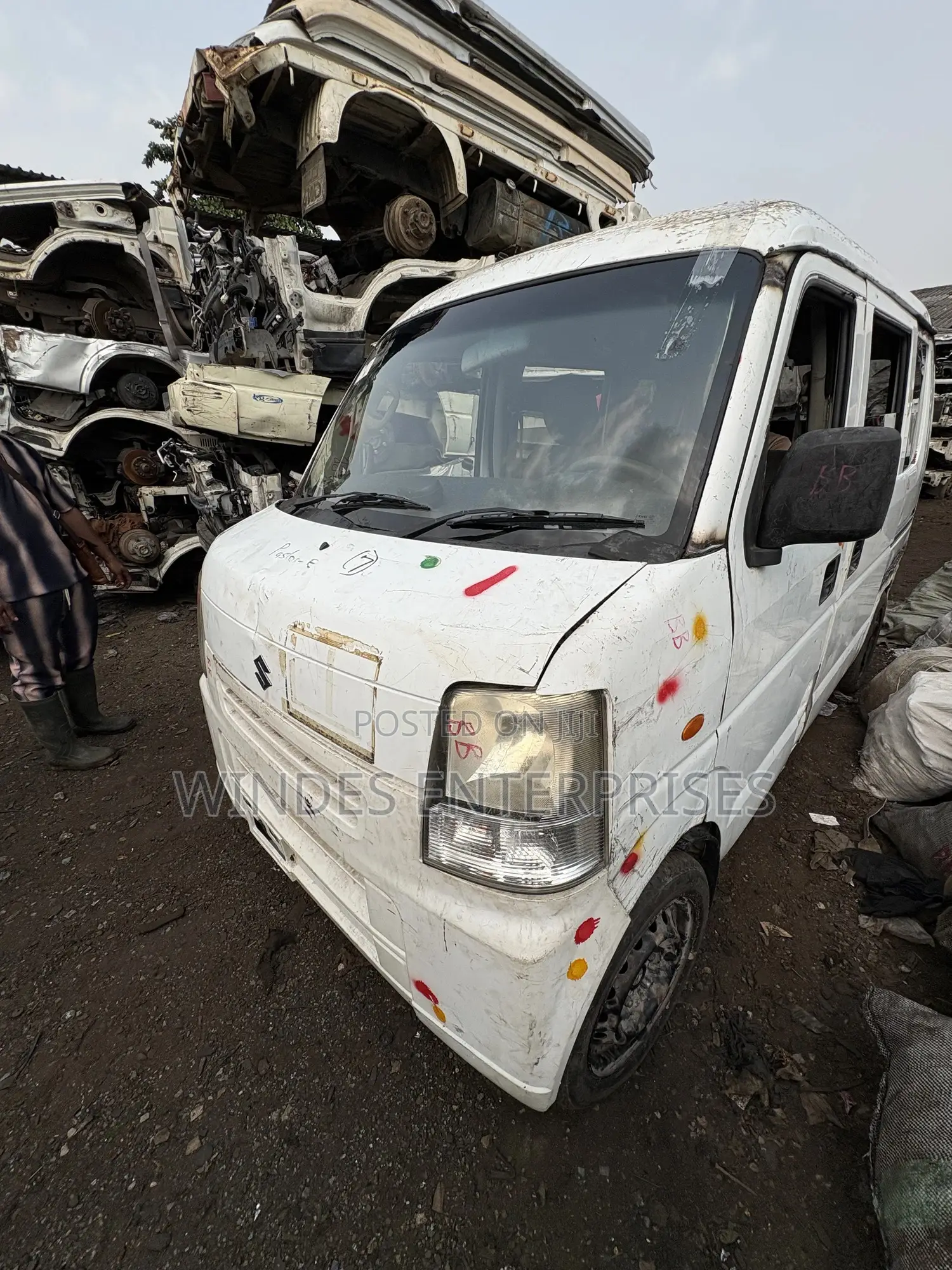 Suzuki Every 2012 White