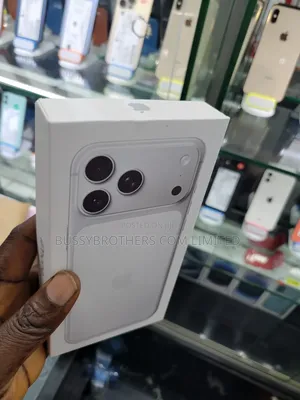 New Apple iPhone 17 Pro Max 512 GB Silver