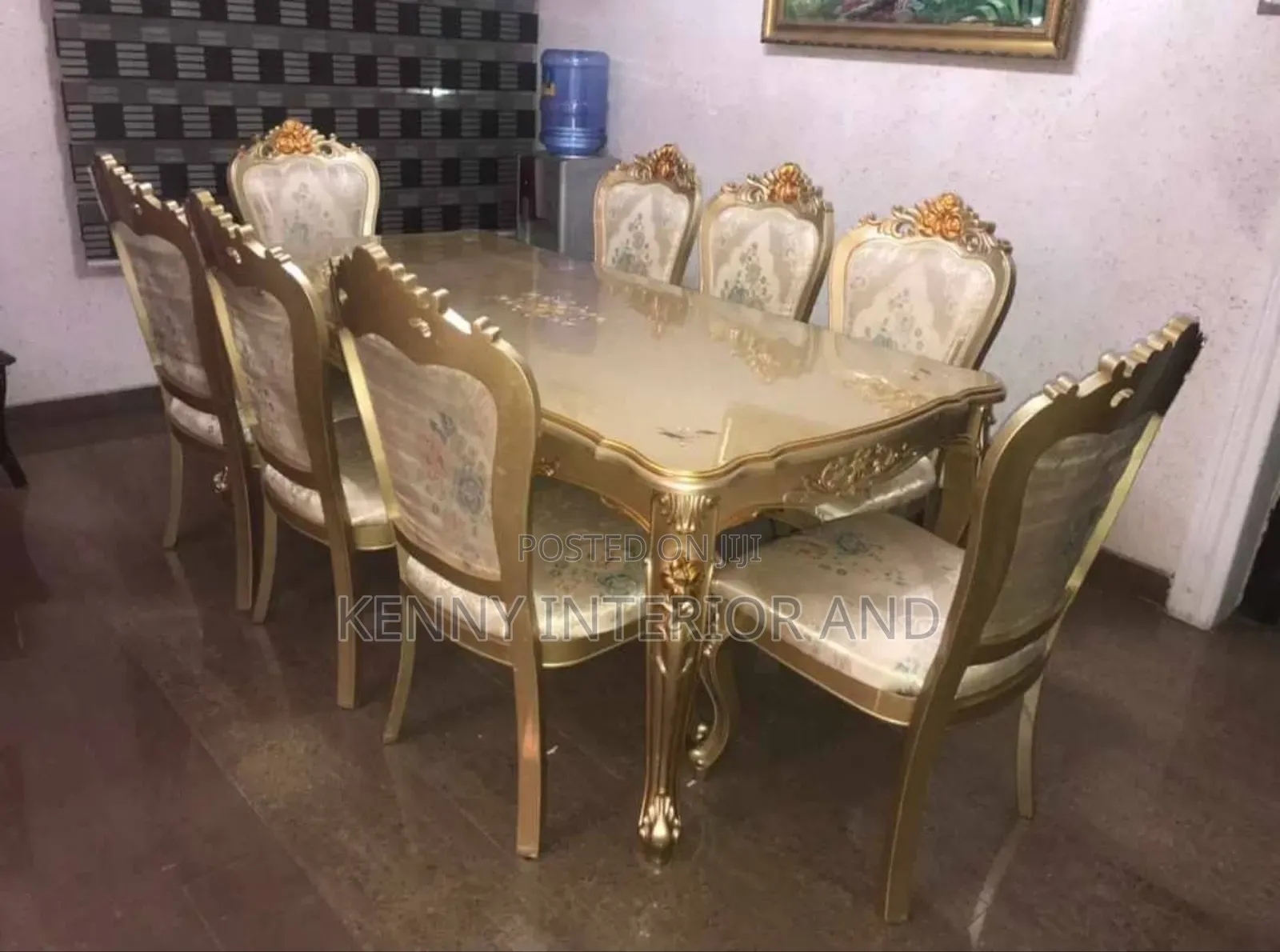 Royal Dinning Table