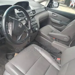 Honda Odyssey 2012 Silver