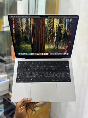 Laptop Apple MacBook Pro M1 16GB Apple M1 Pro SSD 512GB