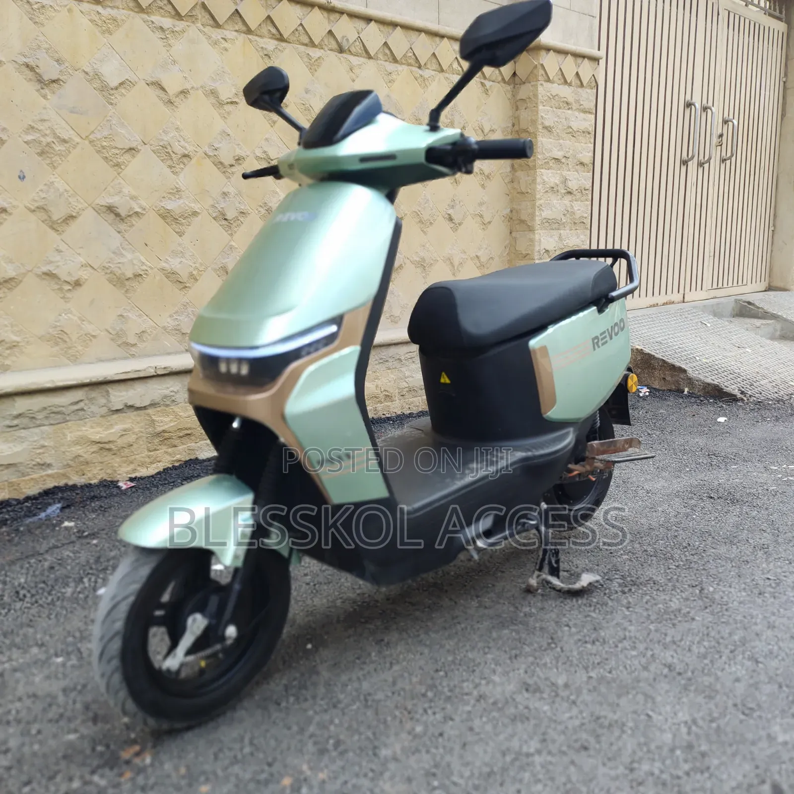New Revoo A11 2025