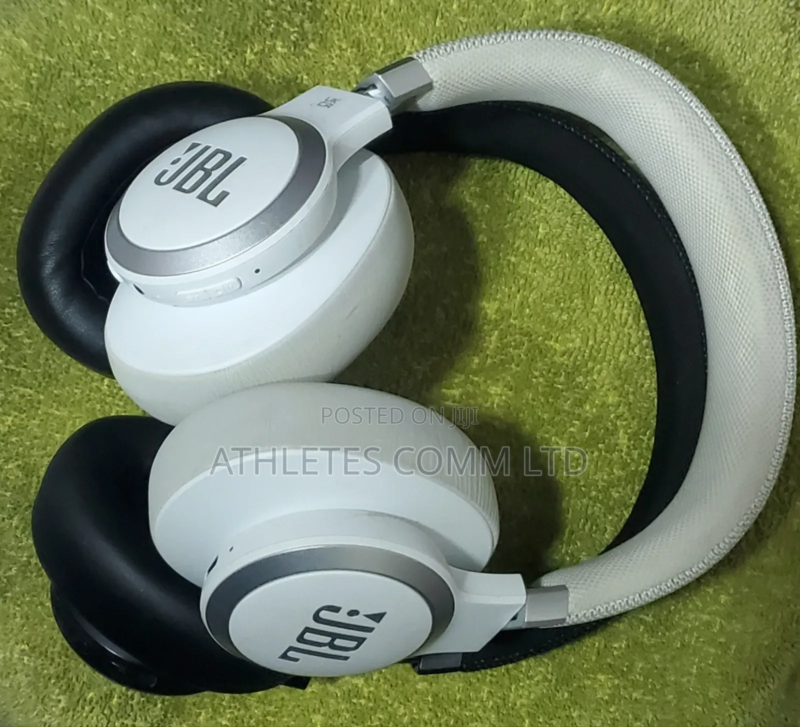 JBL Live 660nc