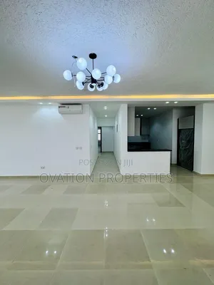 3bdrm Block of Flats in Royal Towers for rent