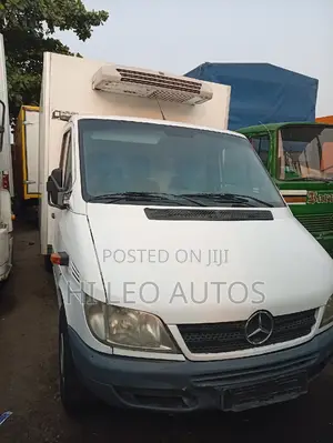 Mercedes-Benz Sprinter 2003 White