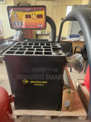 Dunlop Wheel Balancer Machine