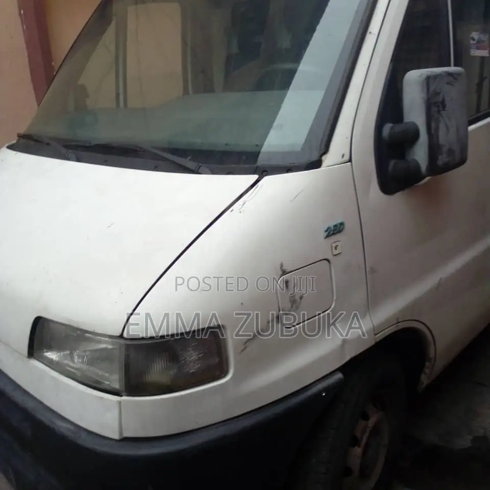 Ford Transit 1998 White