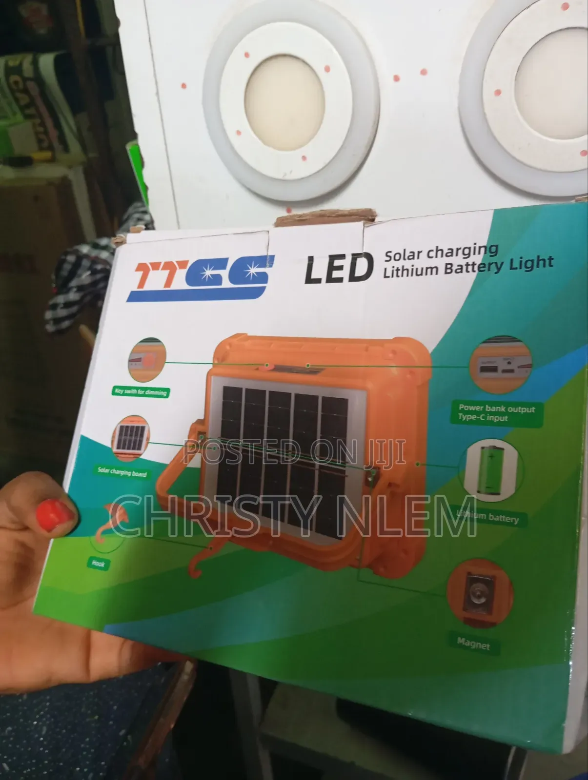 TTC Solar Charging Led Light With Lithium Battery