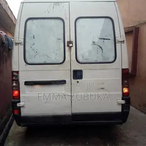 Ford Transit 1998 White