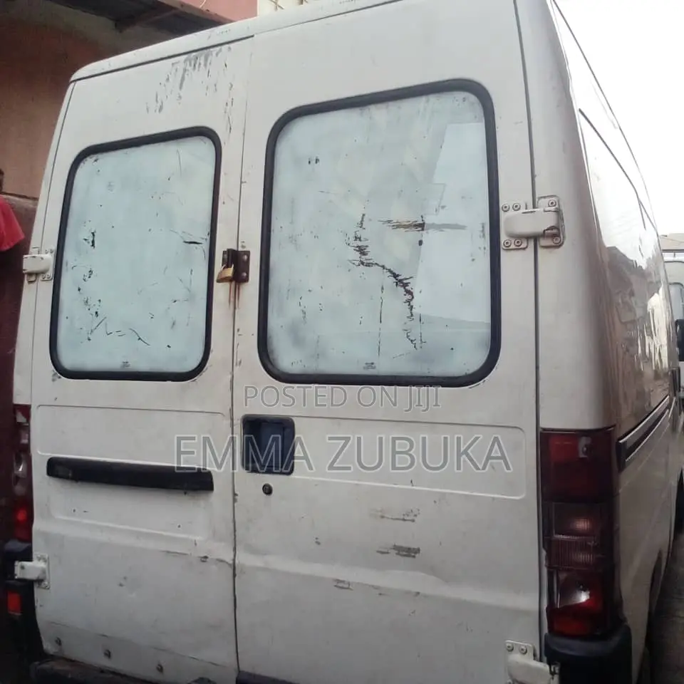 Ford Transit 1998 White