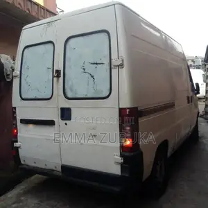 Ford Transit 1998 White
