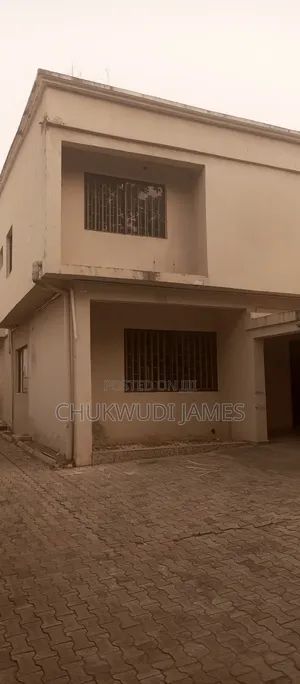 5bdrm Duplex in Maitama Estate for rent
