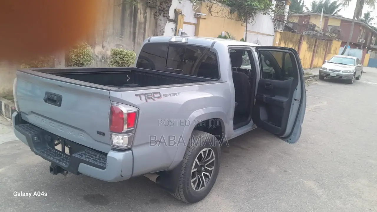 Toyota Tacoma TRD Off Road 2022 Gray