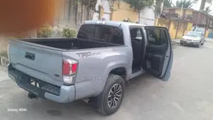 Toyota Tacoma TRD Off Road 2022 Gray