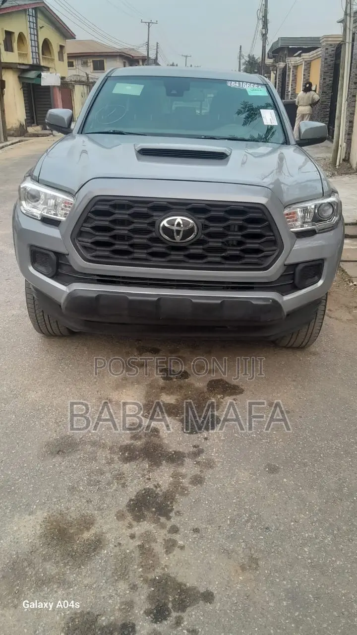 Toyota Tacoma TRD Off Road 2022 Gray