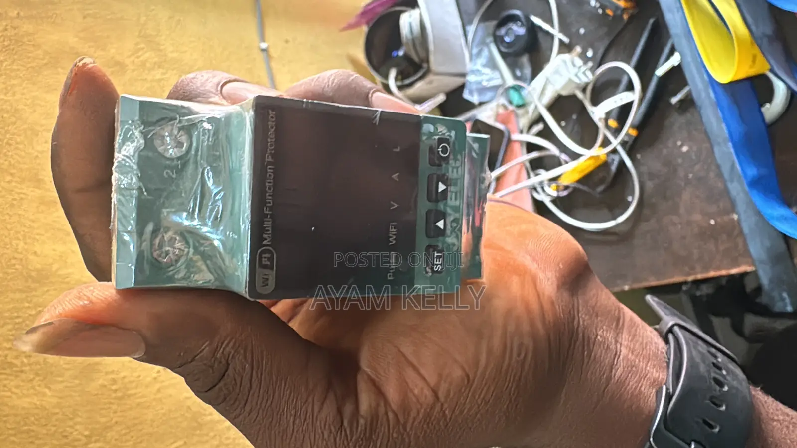 Tuya App Wifi Smart Meter and Energy Protector