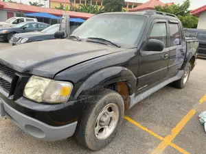 Ford Explorer Sport Track 2005 Black