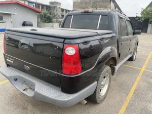 Ford Explorer Sport Track 2005 Black