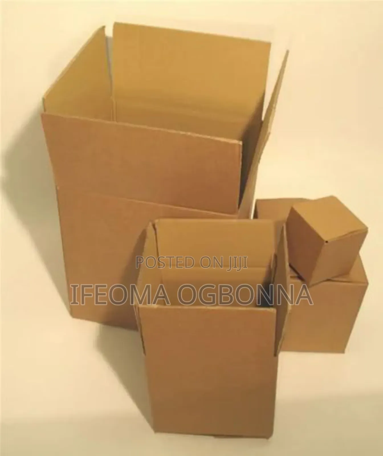 Simple Goods Movable Cartons