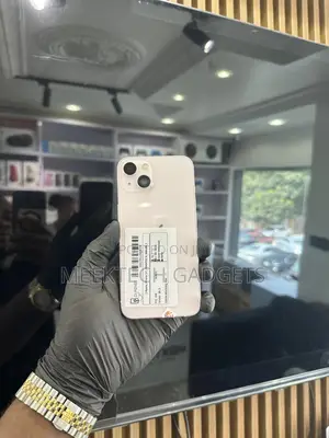 Apple iPhone 13 256 GB Pink