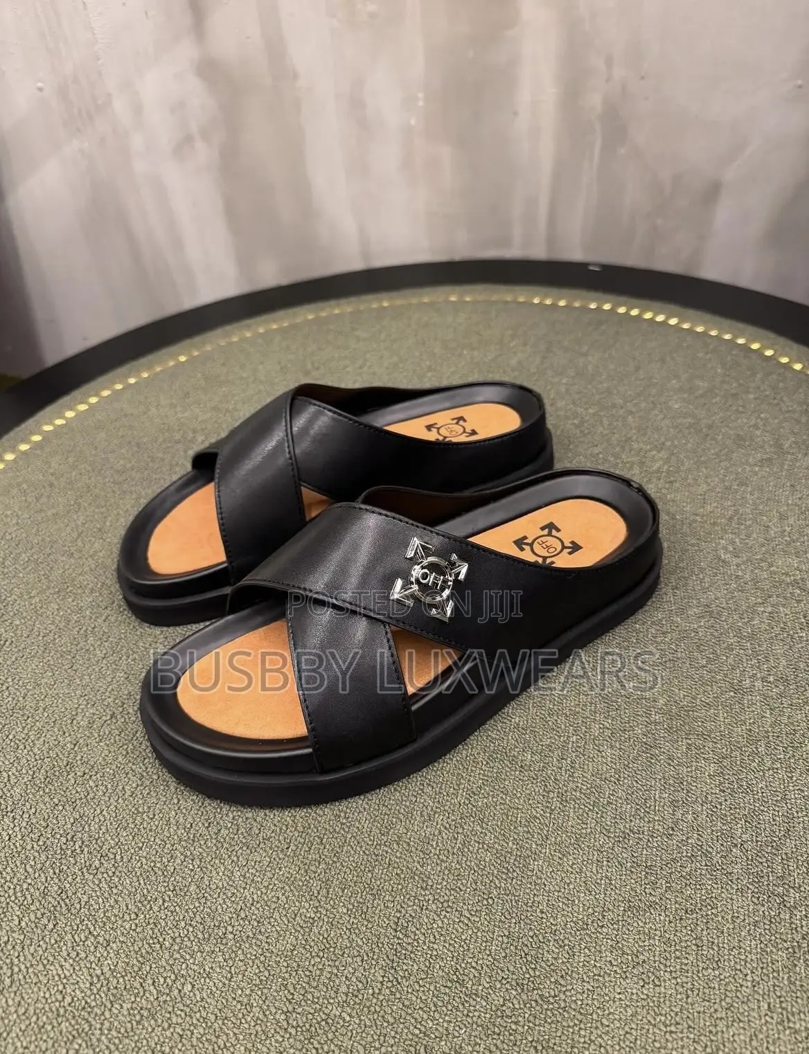 Off-White Men’S Luxury Slippers