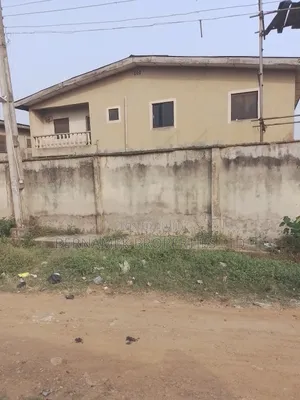 3bdrm Block of Flats in Ipaja for sale