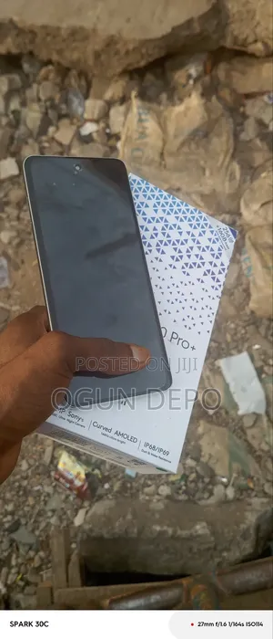 Tecno Camon 40 Pro 5G 256 GB Black