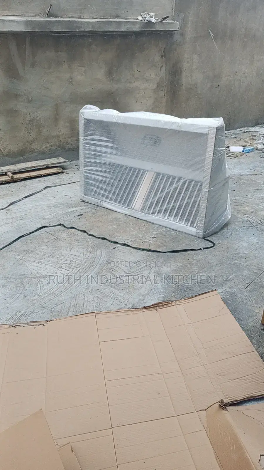 Kitchen Hood 4ft With Fan
