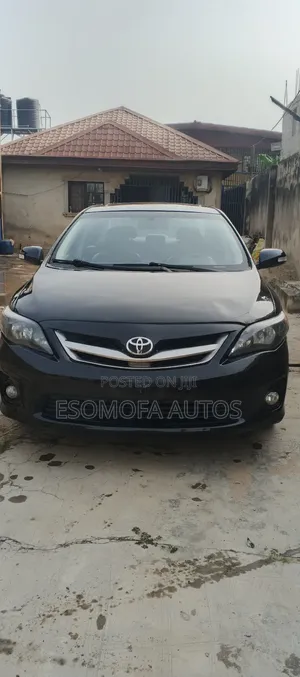 Toyota Corolla LE 4dr Sedan (1.8L 4cyl 4A) 2010 Black