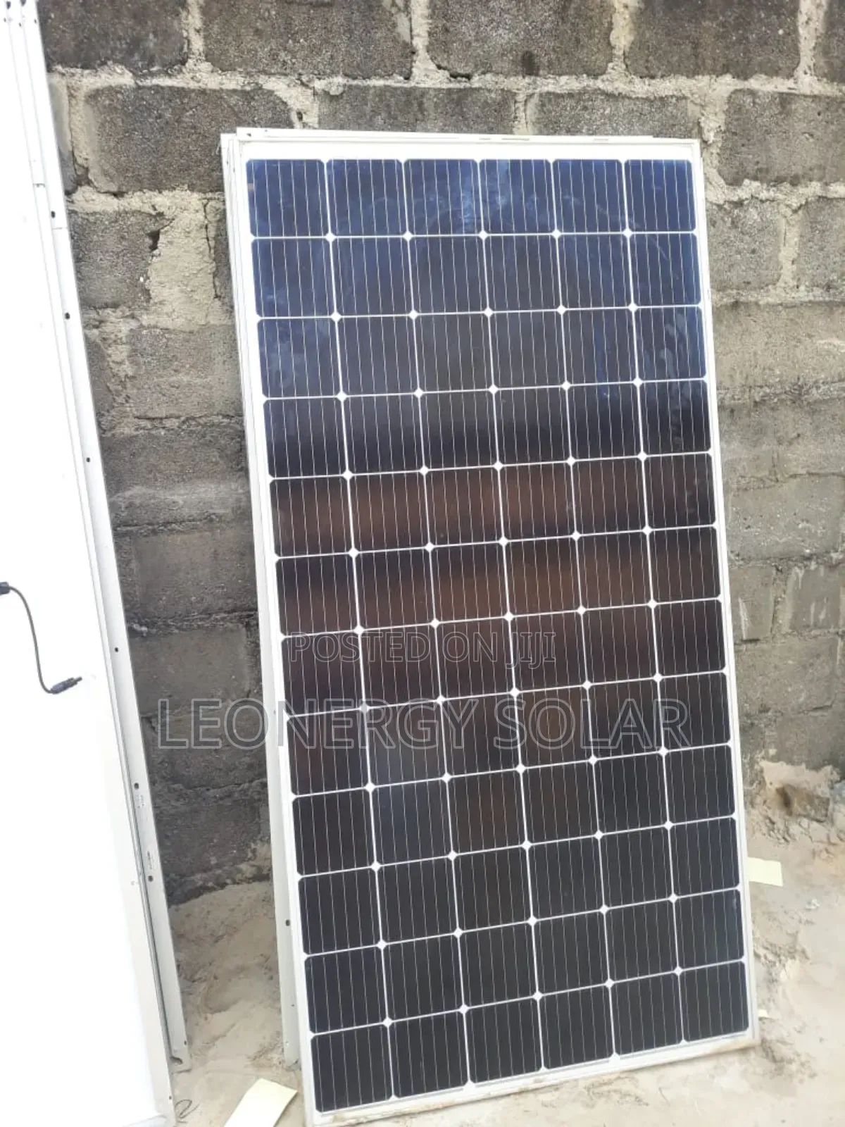 Original 350w High Voltage Solar Panels (6 Busbar)