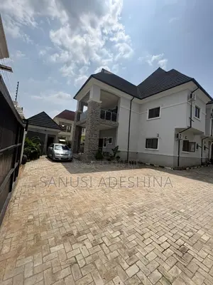 4bdrm Duplex in Gwarimpa Estate By, Gwarinpa for sale