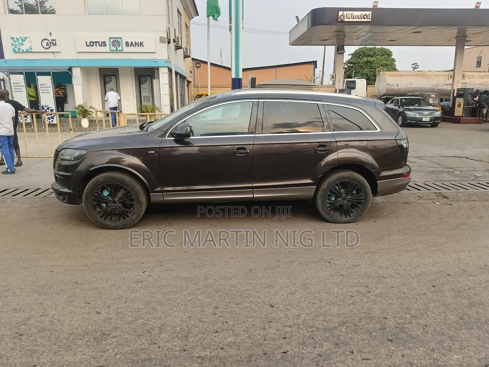 Audi Q7 2013 Brown