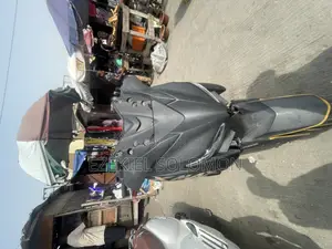 Yamaha 2020 Black