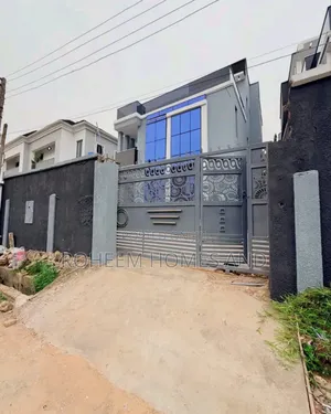 4bdrm Duplex in Secured Estate, GRA Phase 2 Shangisha for sale